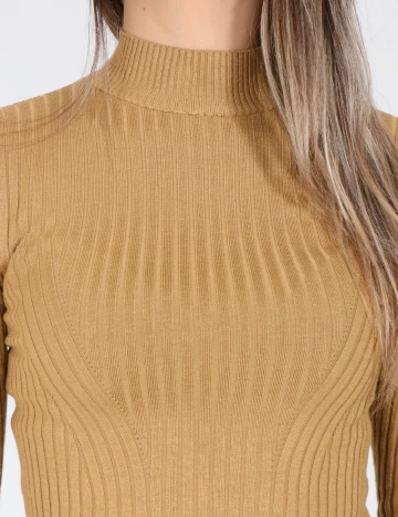 Bluza Bershka, maro Maro