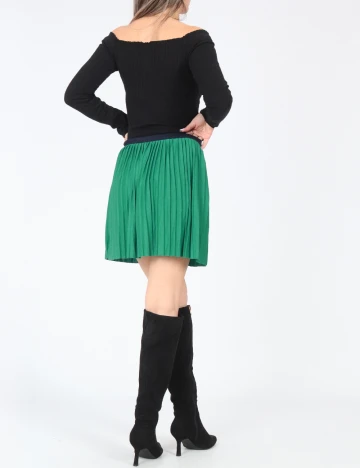 Fusta Zara, verde Verde