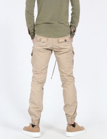 Pantaloni Bershka, maro deschis