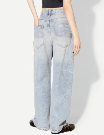 Blugi Bershka, albastru