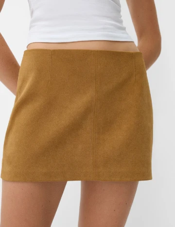 Fusta Bershka, maro Maro