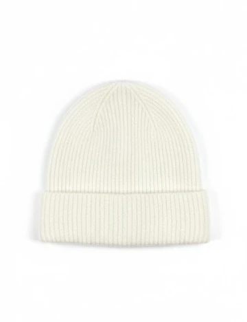 Caciula Bershka, ecru Alb