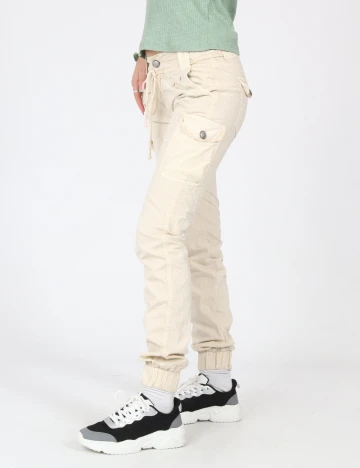 Pantaloni Bershka, bej Crem