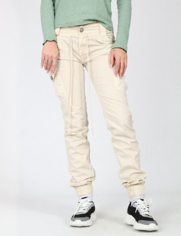 Pantaloni Bershka, bej