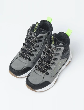 Ghete Cool Club, gri Gri