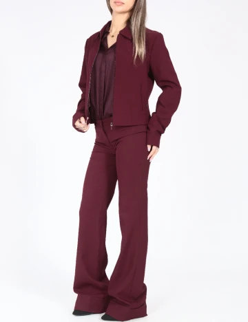 Jacheta Bershka, visiniu Rosu