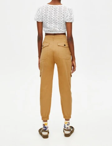 Pantaloni Pull&Bear, maro deschis