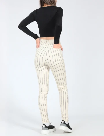 Blugi Bershka, ecru Alb