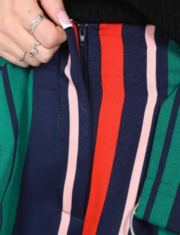 Pantaloni Bershka, mix culori Mix culori