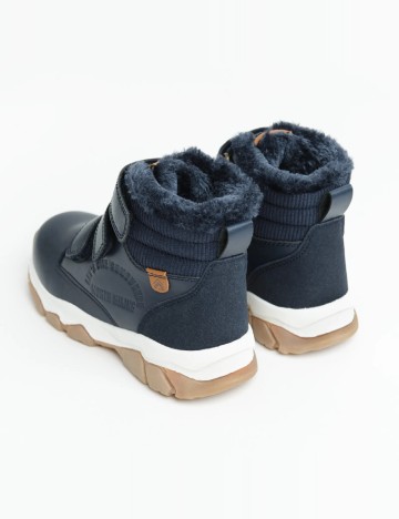 Ghete Cool Club, bleumarin