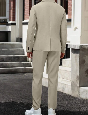 Costum SHEIN, bej Crem