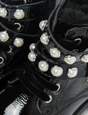 Ghete Cool Club, negru Negru