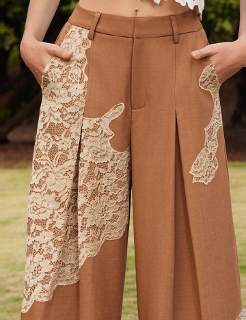 Pantaloni SHEIN, maro