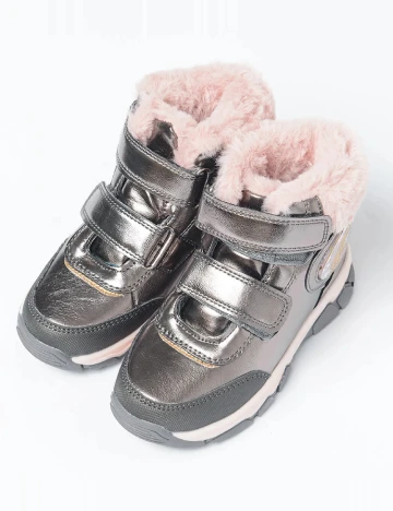 Ghete Disney, gri Gri