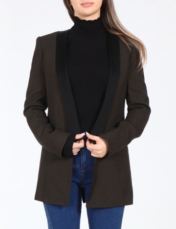
						Blazer Zara, maro