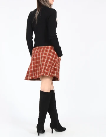 Fusta Zara, maro Maro