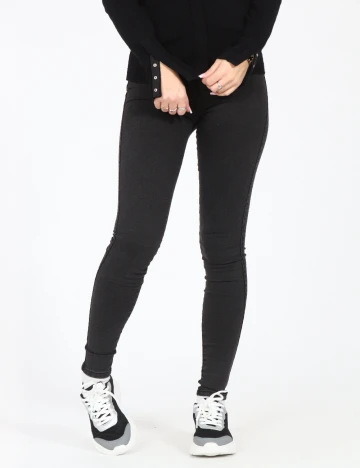 Blugi Pull&Bear, gri inchis Gri