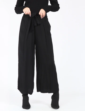 Pantaloni Pull&Bear, negru Negru