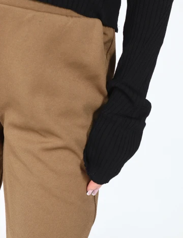 Pantaloni Zara, kaki Verde