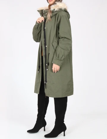 Geaca Pull&Bear, verde deschis Verde