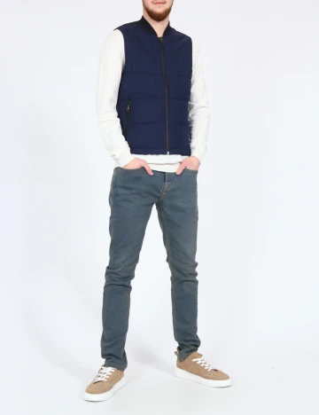 Vesta Zara, bleumarin Albastru