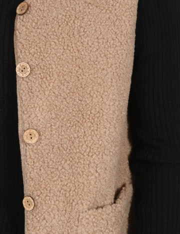 Vesta SHEIN, maro Maro