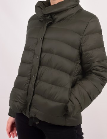 
						Geaca Zara, verde inchis