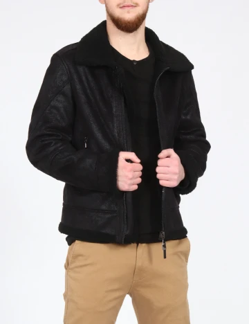 Jacheta Zara, negru Negru