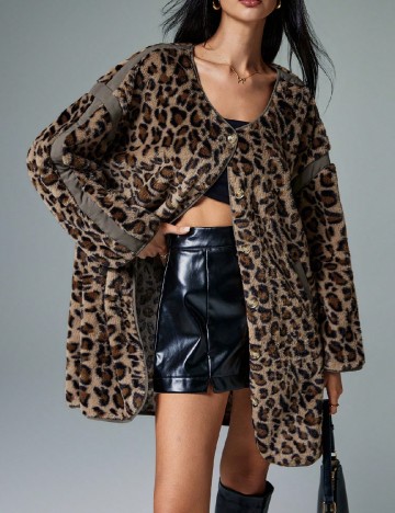 
						Jacheta SHEIN, animal print