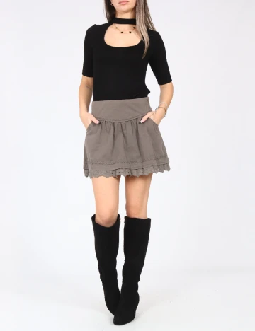 Fusta Zara, maro Maro