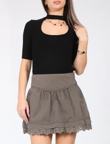 Fusta Zara, maro Maro