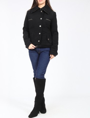 Jacheta Zara, negru