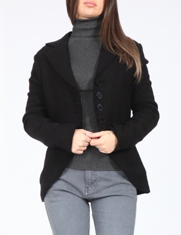
						Jacheta Zara, negru