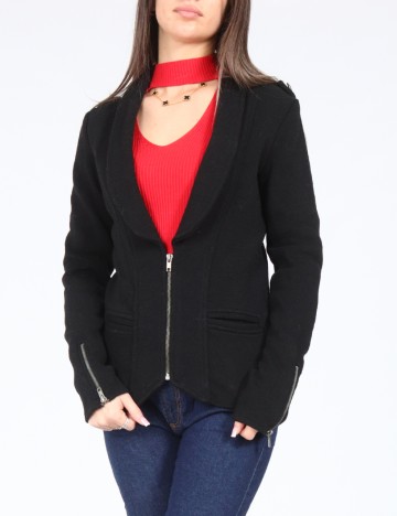 Jacheta Zara, negru