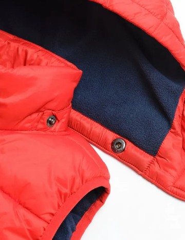 Vesta Cool Club, rosu