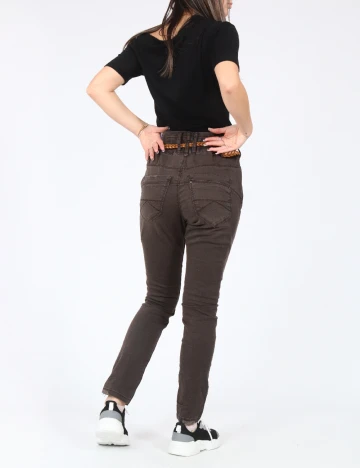 Blugi Bershka, maro Maro