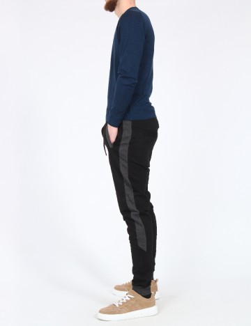 Pantaloni Bershka, negru/gri