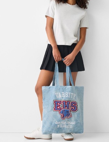 
						Sacosa Bershka, albastru