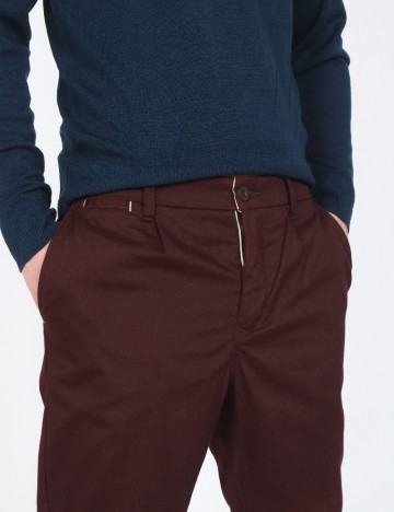 Pantaloni Pull&Bear, visiniu