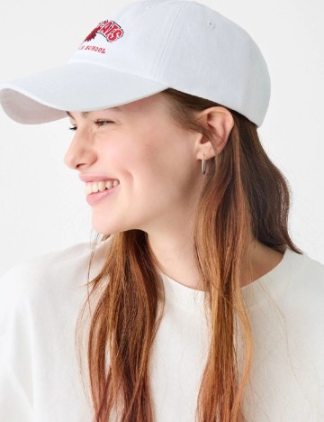 Sapca Bershka, alb