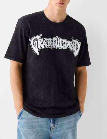 
						Tricou Bershka, negru