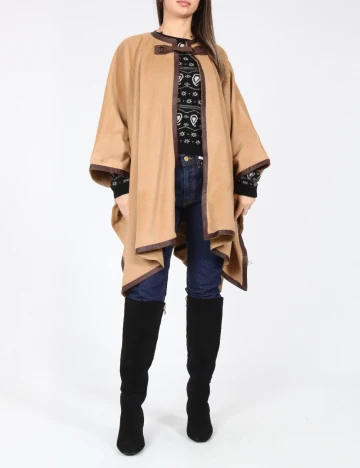 Poncho Zara, maro Maro