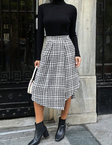 
						Fusta SHEIN, mix culori