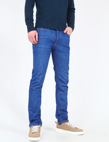 Blugi Bershka, albastru Albastru