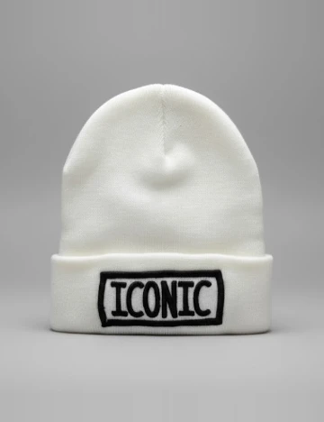 Caciula Bershka, ecru Alb