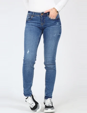 Blugi Bershka, albastru Albastru