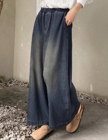 
						Blugi Friful, bleumarin