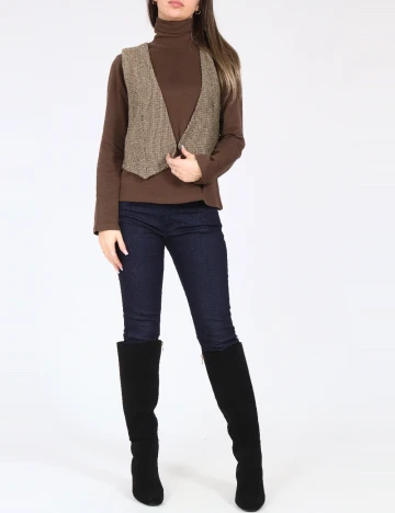 Vesta Zara, maro Maro