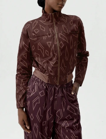 Jacheta SHEIN, maro Maro