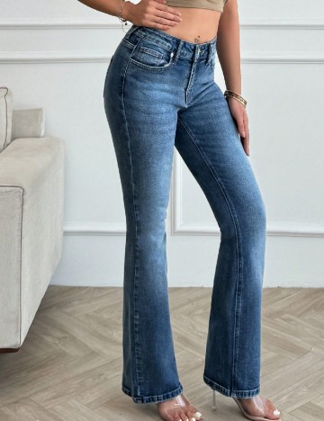 
						Blugi SHEIN, albastru